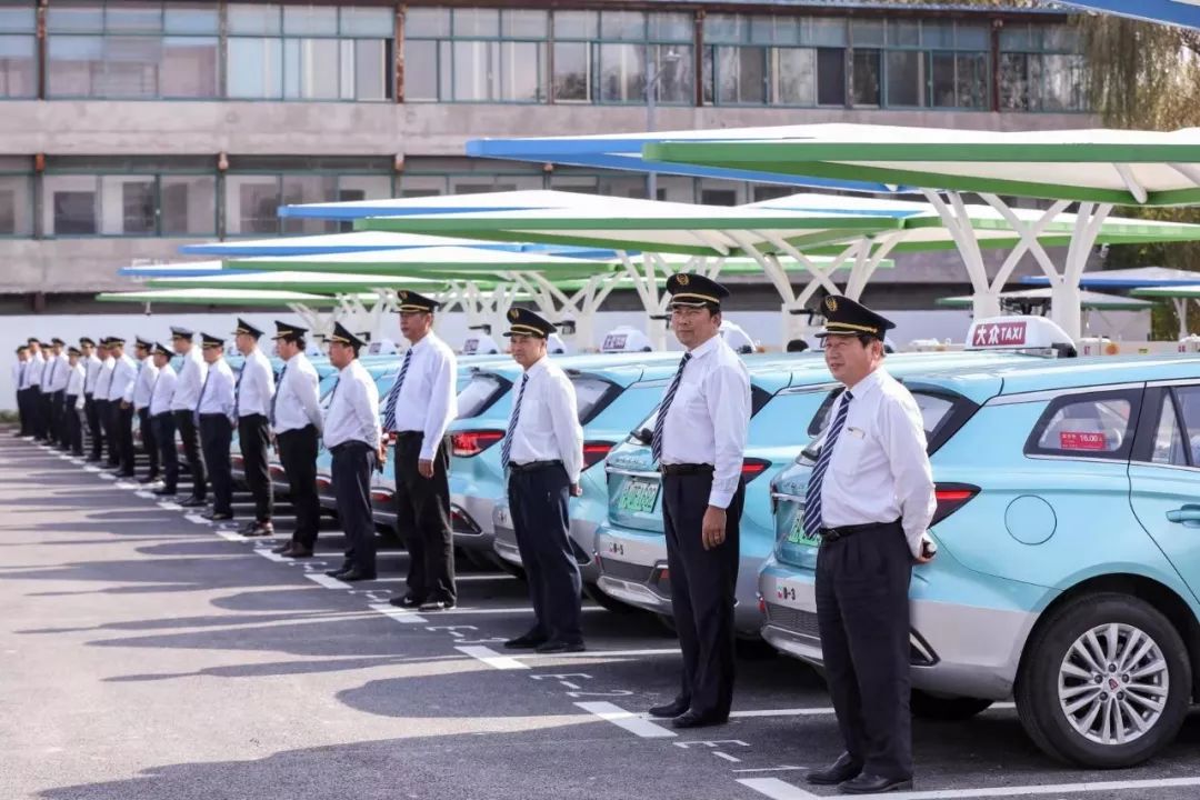 上海首个大型出租车专用充电场站,由嘉定工业区企业投建!