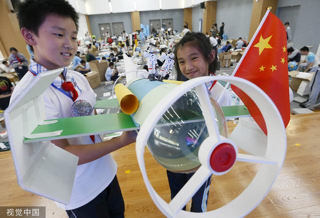 杭州中小学生脑洞大开设计未来航天器