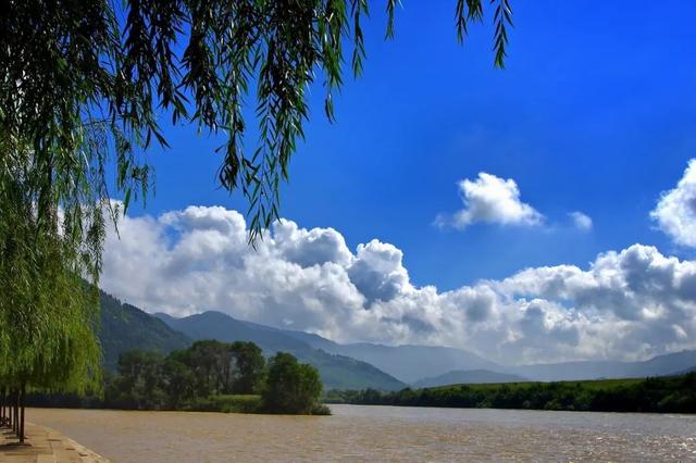 白山之夏乐游白山临江江心岛公园