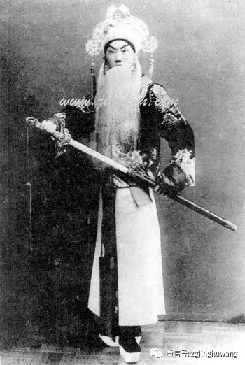 张振圻 来自搜狐网