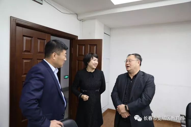 常务会议室听取宽城区委常委,常务副区长刘宏做"三项督导"工作汇报
