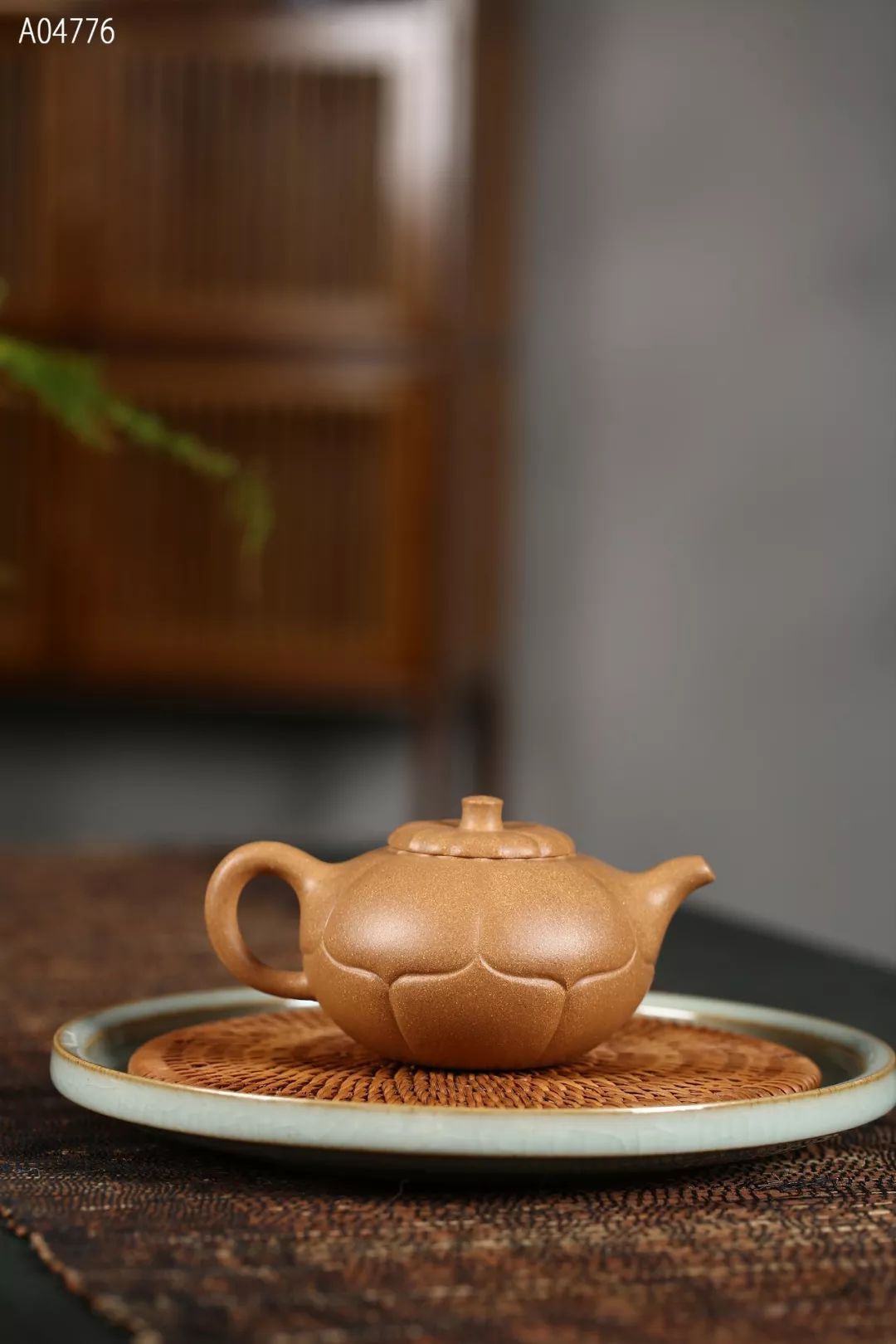 焱壶人物志崔微的紫砂艺术