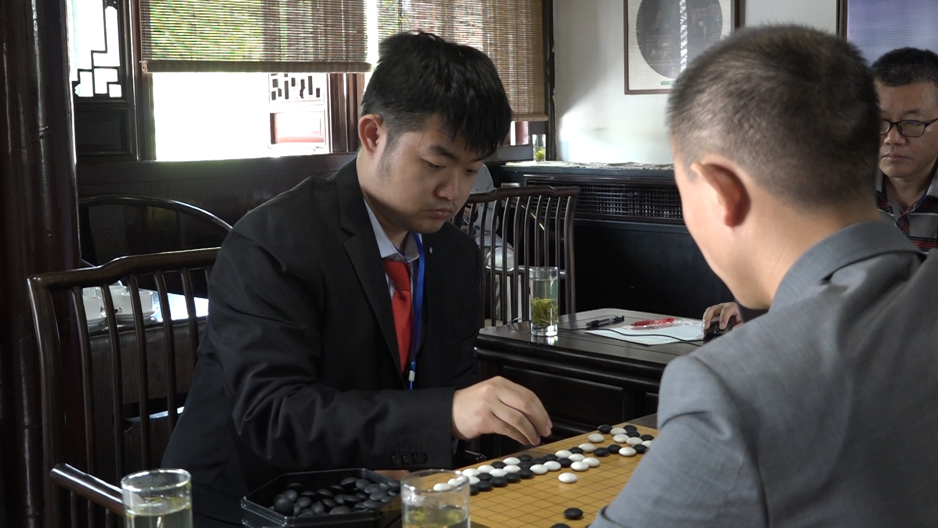 原创唐崇哲零封马天放首夺陈毅杯冠军