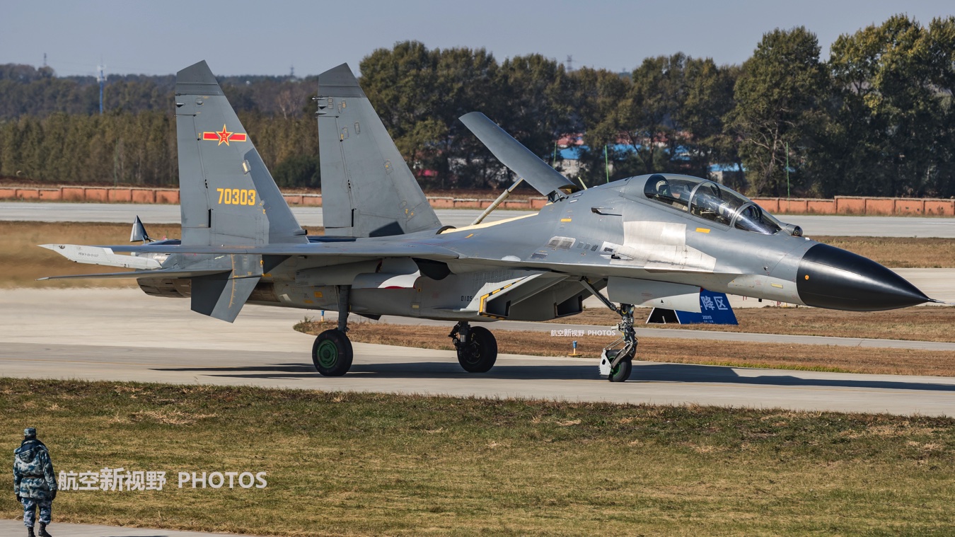 歼-11bs战机高清美图,首次公开重型战机格斗,中国版红旗军演