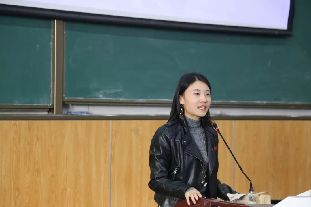 重症学(icu)的滕琰主任担任主讲,到场的领导有我院党委书记王毅老师