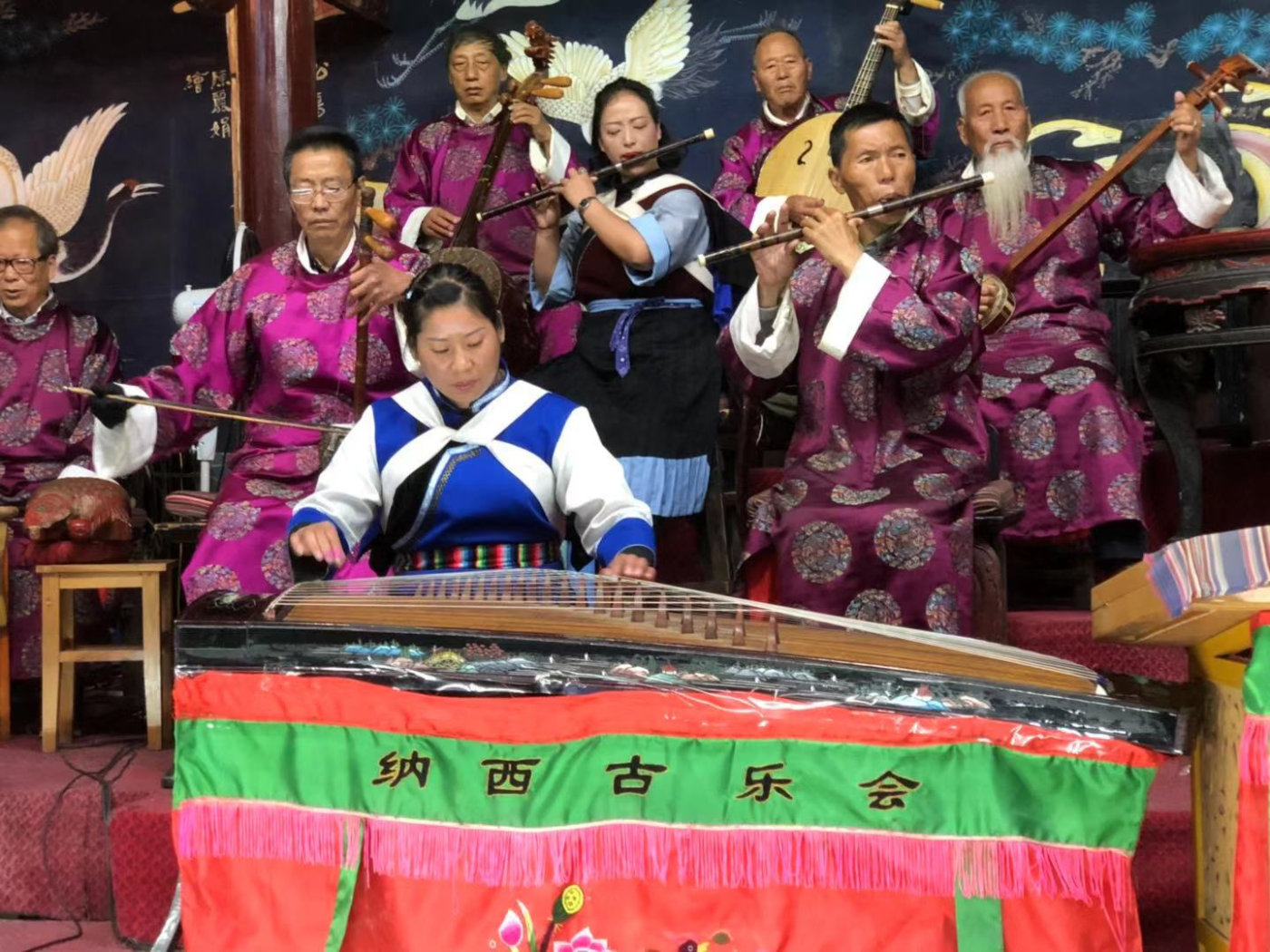 1254年前的音乐是啥样丽江市幼儿园的孩子们亲身感受纳西古乐的神韵