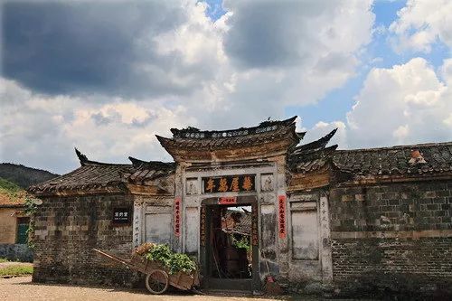 豪放而优雅的客家祖地连城培田村地址:福建省南平市宝珠村宝珠村地处