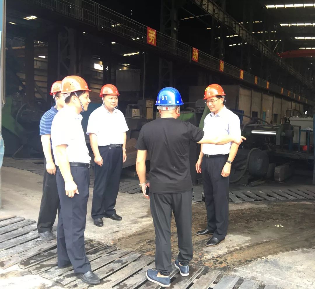 调研工作开展以来,局党组书记,局长郑锦兴带头携相关科室深入上杭