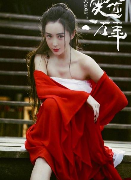 杜若溪到底有多bug?炸药包身材太惹眼,网友:严屹宽口味真毒!