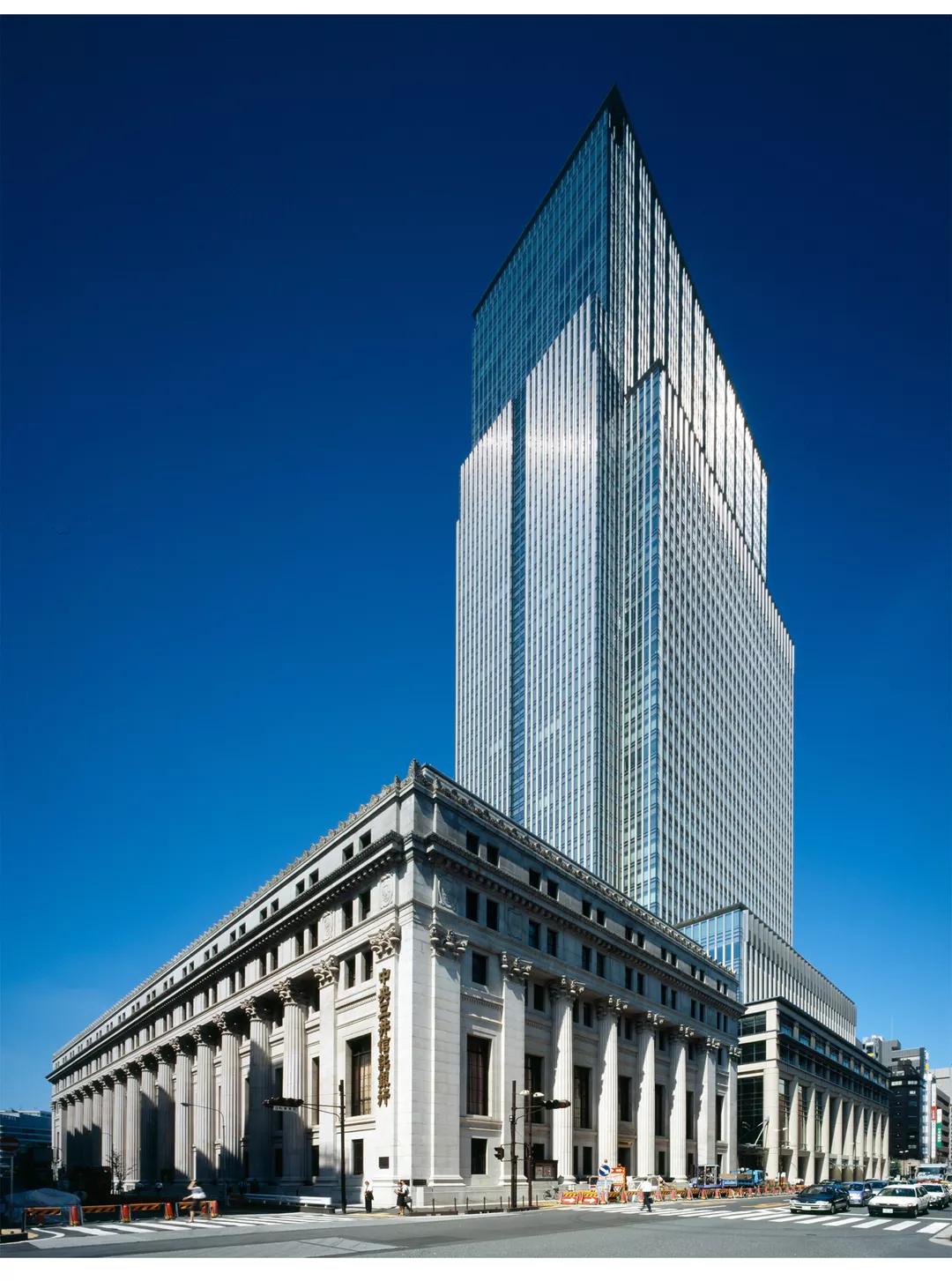 下图为再开发后的建筑形象,图中超高层建筑为新建的日本桥三井大厦