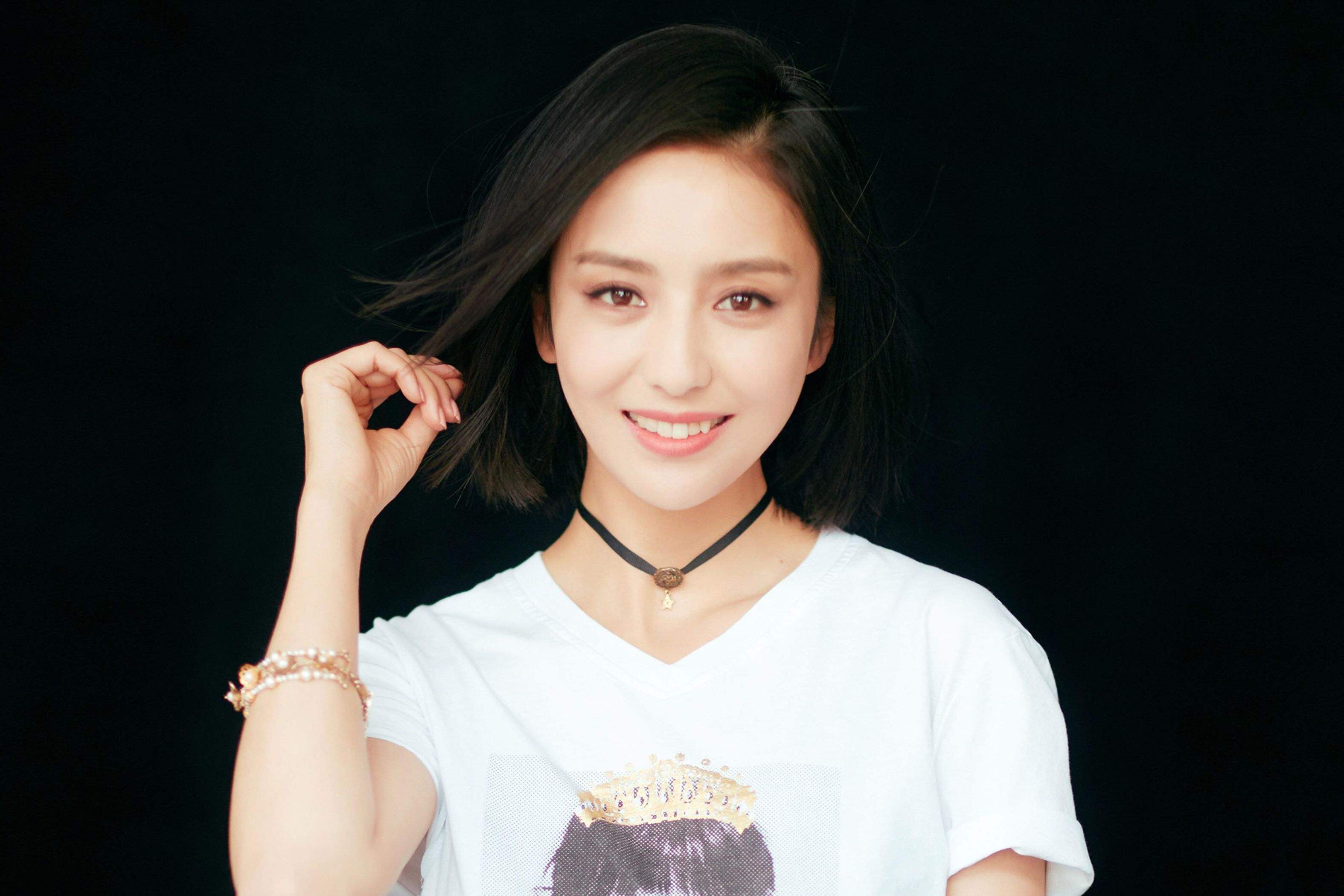 佟丽娅拍摄异域风情大片薄纱造型又仙又美刷新颜值巅峰