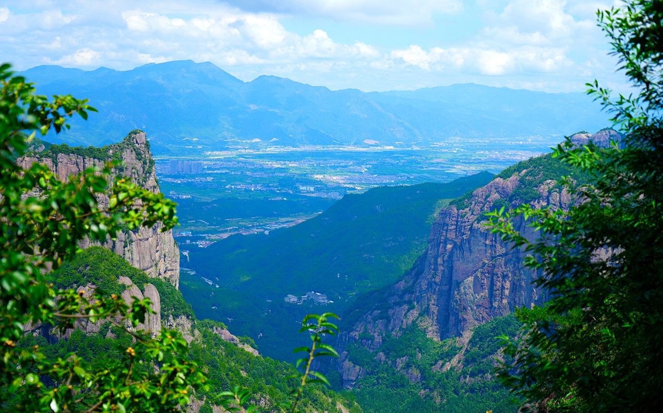 云雾弥漫宛若仙境浙江台州神仙居景色不输黄山