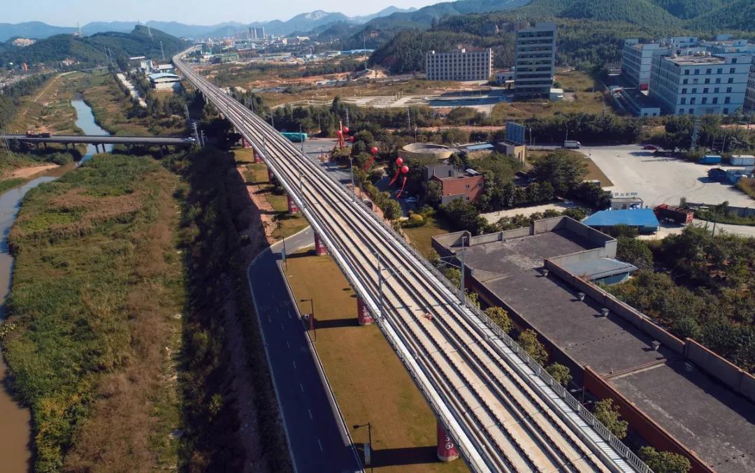再提速广清城轨通车倒计时