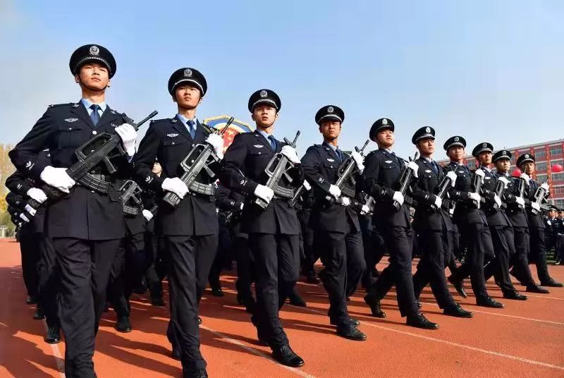 吉林警察学院隆重召开建校70周年庆典大会刘金波出席庆典仪式并讲话