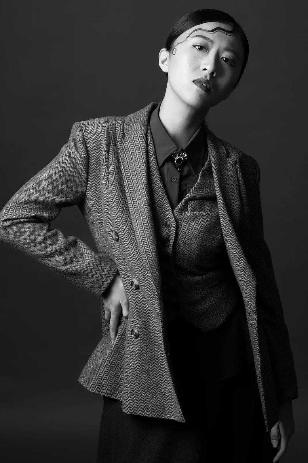 2010级广播电视学院孙文可(宋秋熠工作照)担任第2-11 季《男生女生