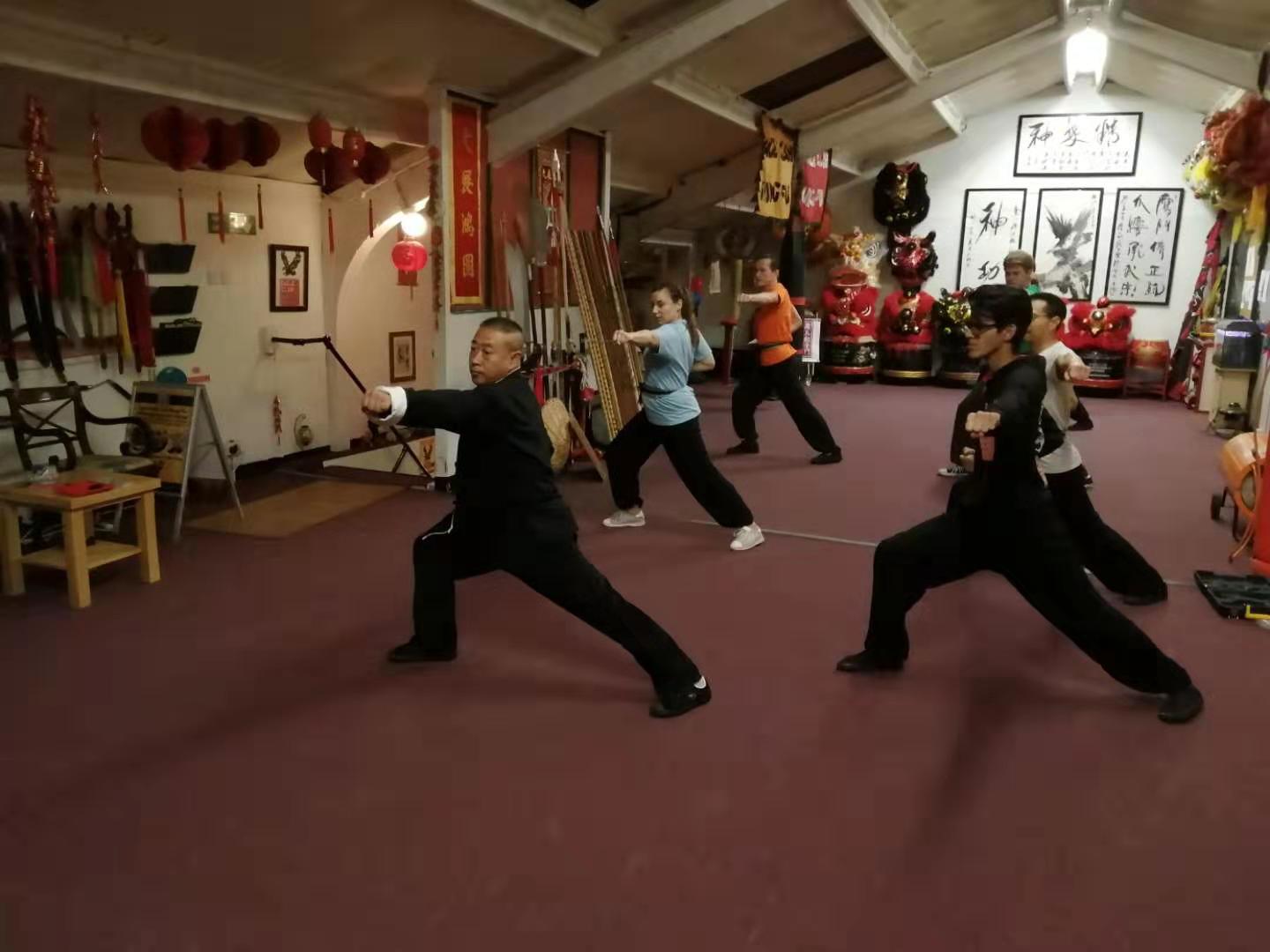 鹰爪翻子门掌门陈俊新赴英国讲学_民国时期