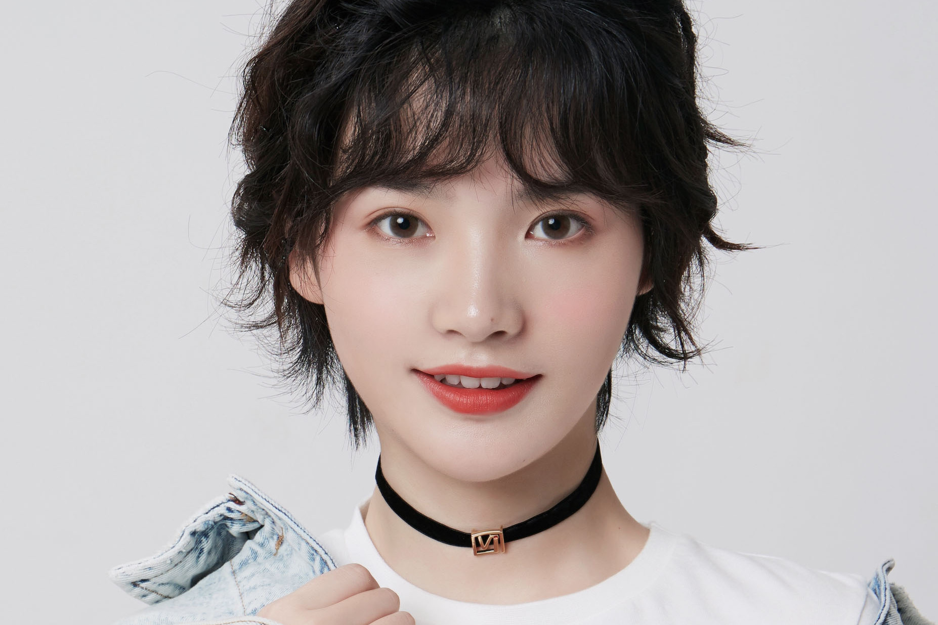 万合天宜新人罗卿语  曝光俏皮可爱写真