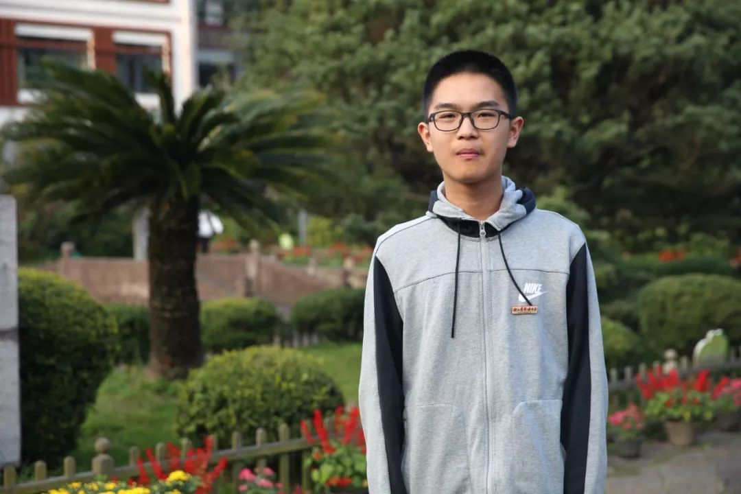 获奖人数全省第一镇中19名学生获全国高中数学联赛一等奖还有化学竞赛