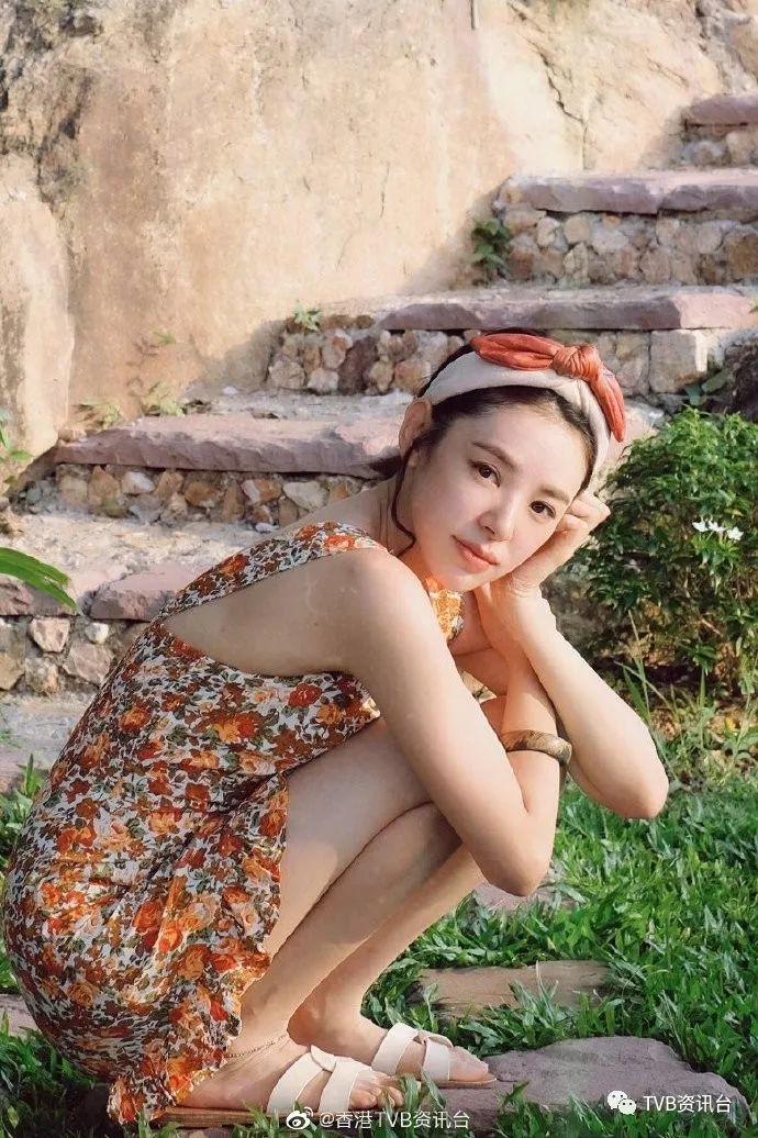 泰国叹世界谭凯琪做瑜伽keepfit