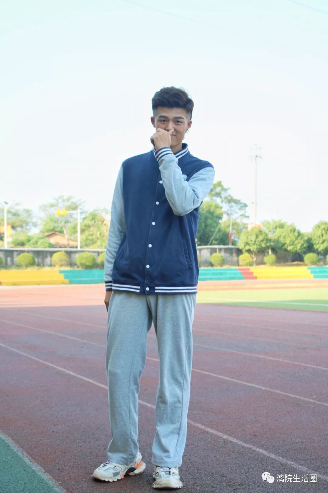 漓院历届校服太太太太太太太太太好看啦