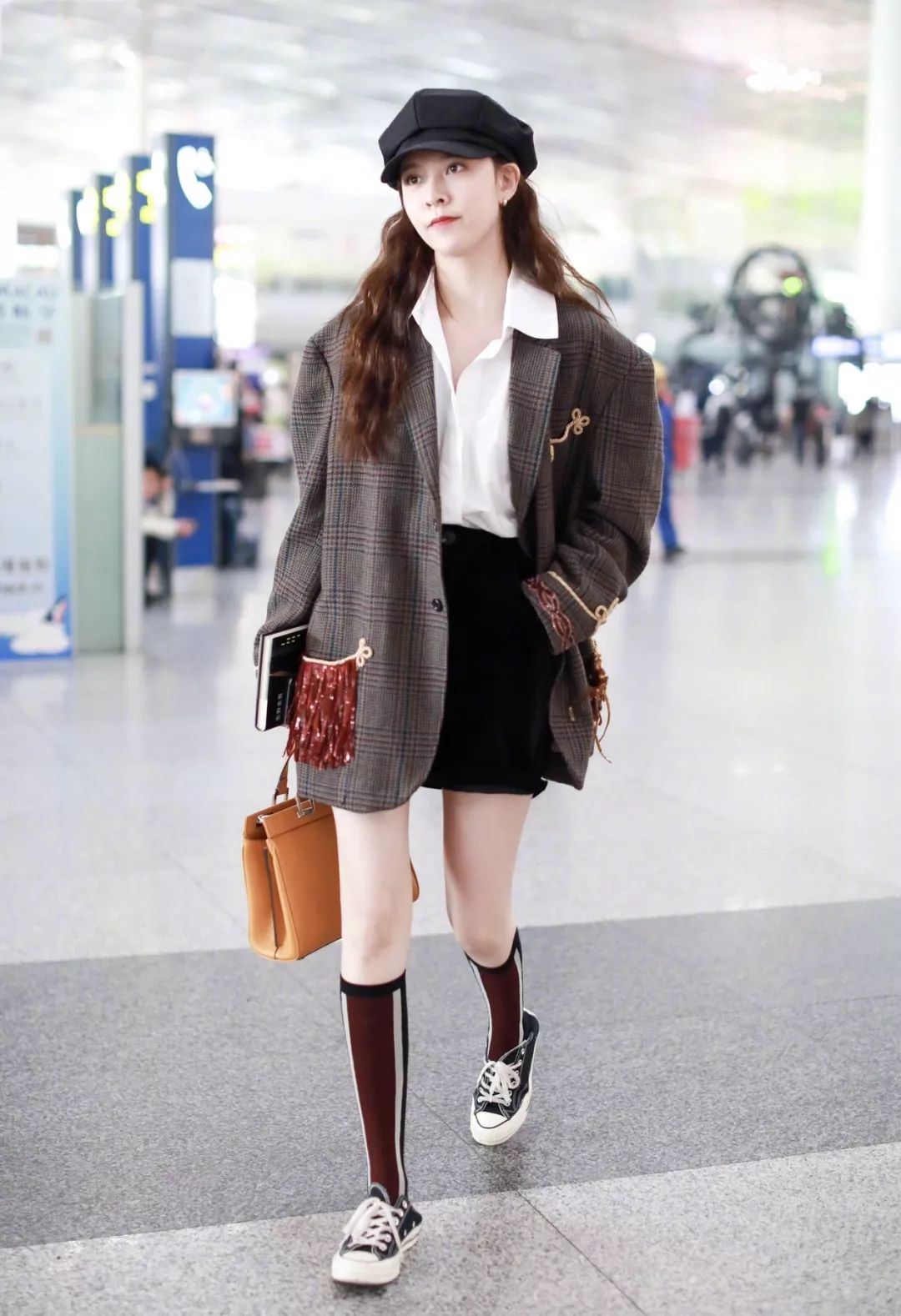 衣品不输杨幂,每套造型都是穿搭模版,这位女明星有多会穿?