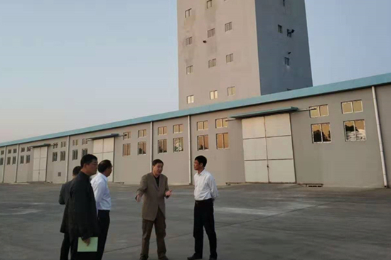 鄂州市领导带队到襄大农牧 考察非洲猪瘟防控工作