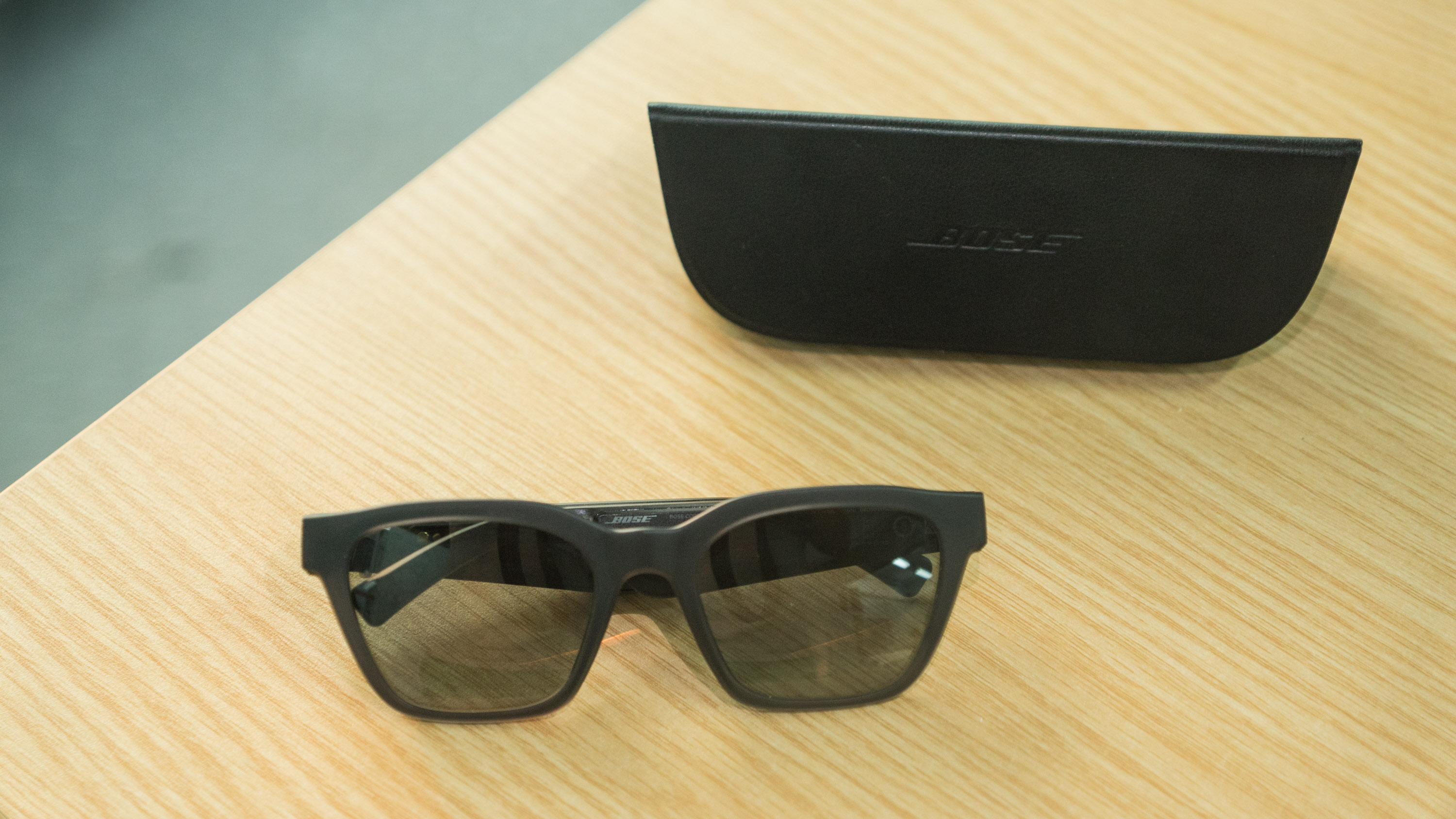 bose智能音频眼镜体验时尚音质兼备的科技潮品