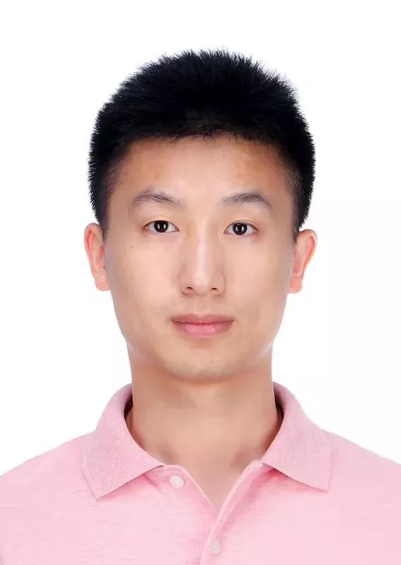 本次活动特邀请了三位2015届校友回校进行考研指导交流,分别是:王亚坤