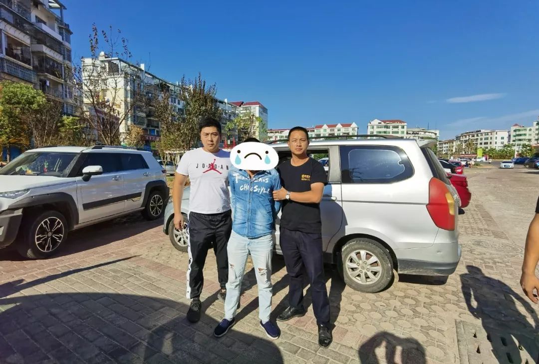 扫黑除恶▎扫黄现场曝光多名男女被抓现行