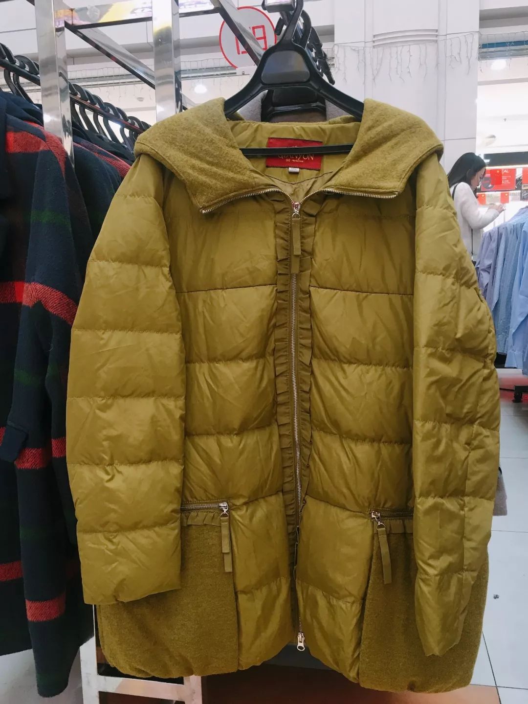 倩云女装特卖全场98元起精选美衣速来抢货