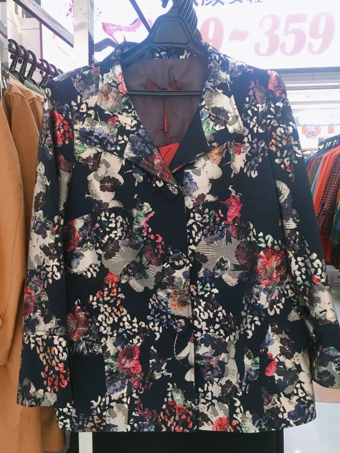 倩云女装特卖全场98元起精选美衣速来抢货