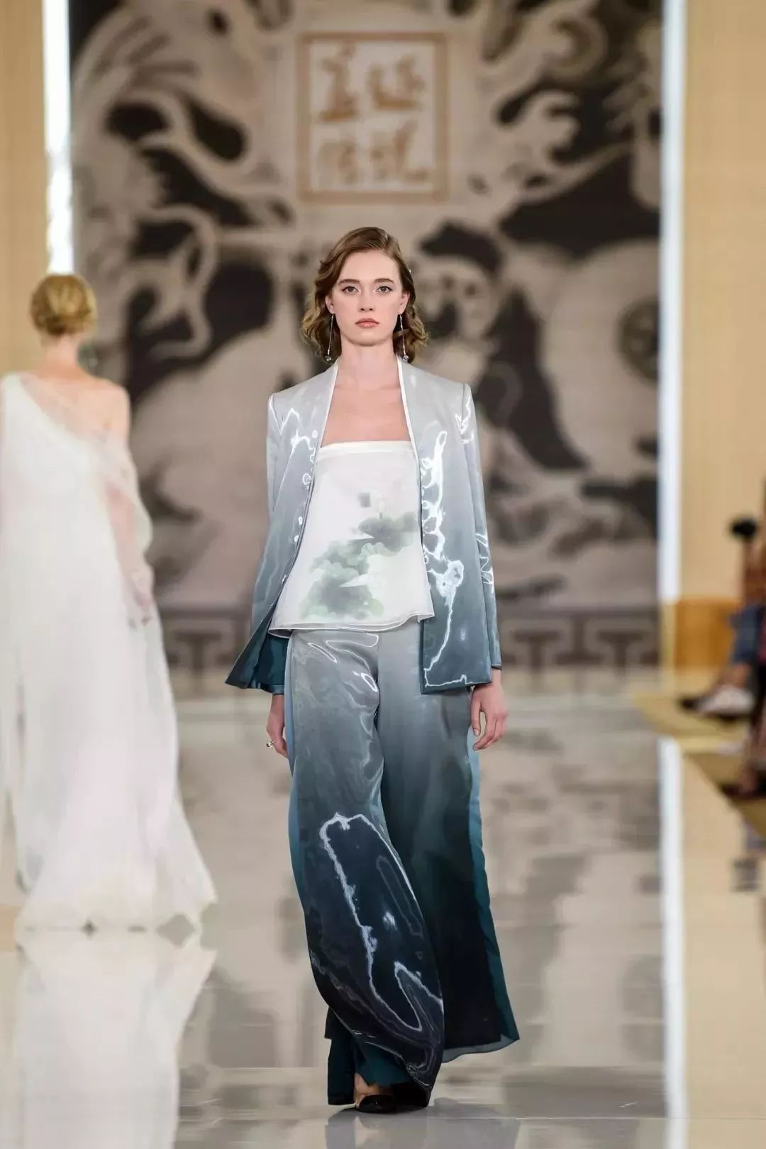 时装盖娅传说2020春夏巴黎时装周