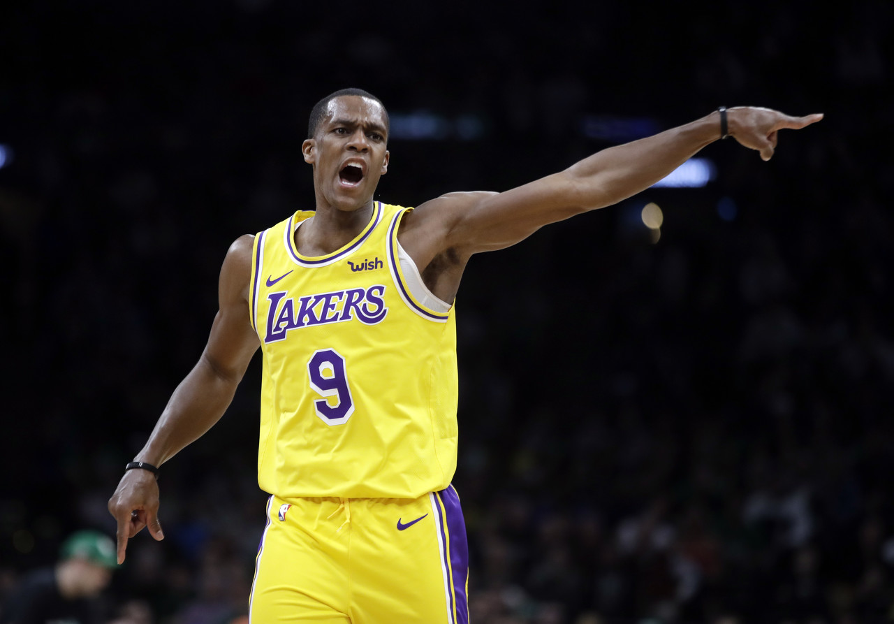 湖人大变动!首发阵容进行调整,沃格尔重点谈两位置,隆多会首发