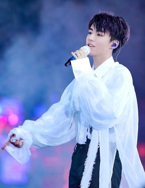 原创王俊凯演唱会二售再次秒空在线蹲点依旧错过粉丝一片哀嚎