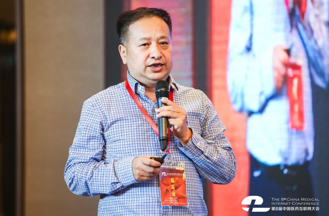 焦宝元,康爱多总经理陈洲华,成都泉源堂大药房连锁董事,总经理兼创始