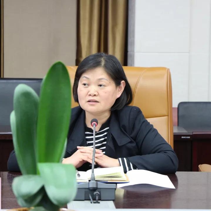 与会人员以郭建军,陈冬案为镜鉴,汲取曾超,金广山,赵丹违纪违法反面