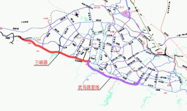 武当路复线是我市规划的东西向重要交通连接通道,建成后将方便东部