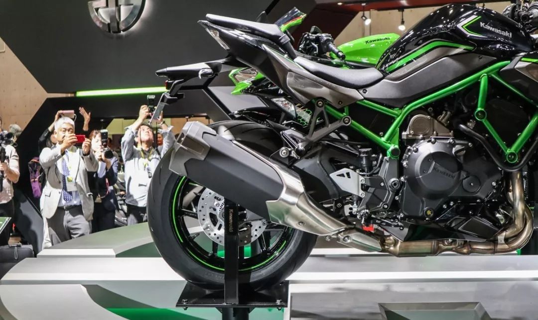 川崎z h2增压街车正式登场_搜狐汽车_搜狐网