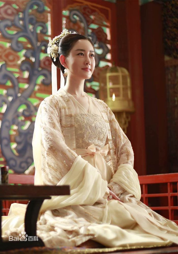 三生三世剧组有多穷乐胥娘娘全剧只穿一套衣服却美出天际