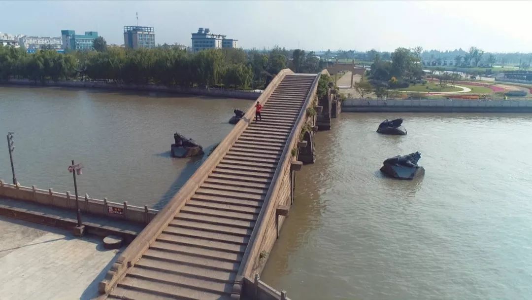 第二个景点叫"春秋国界",在洪合镇.