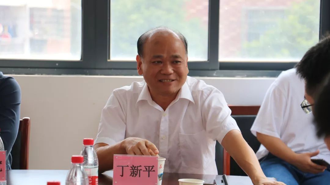 买单——金华市人大常委会调研苏溪镇民生实事工作推进情况_义乌市