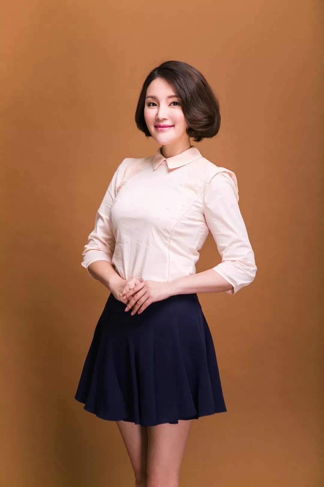 谢滨,王译媛,小狼01主持天团"才艺大赏"地点:玄武区龙蟠路88号南京