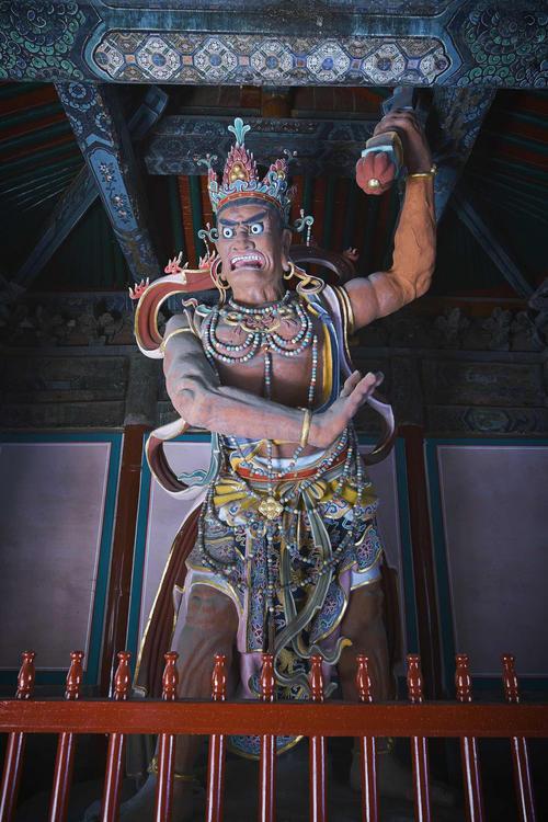 佛教守护庙门的两位力士知道是谁吗他们有何作用