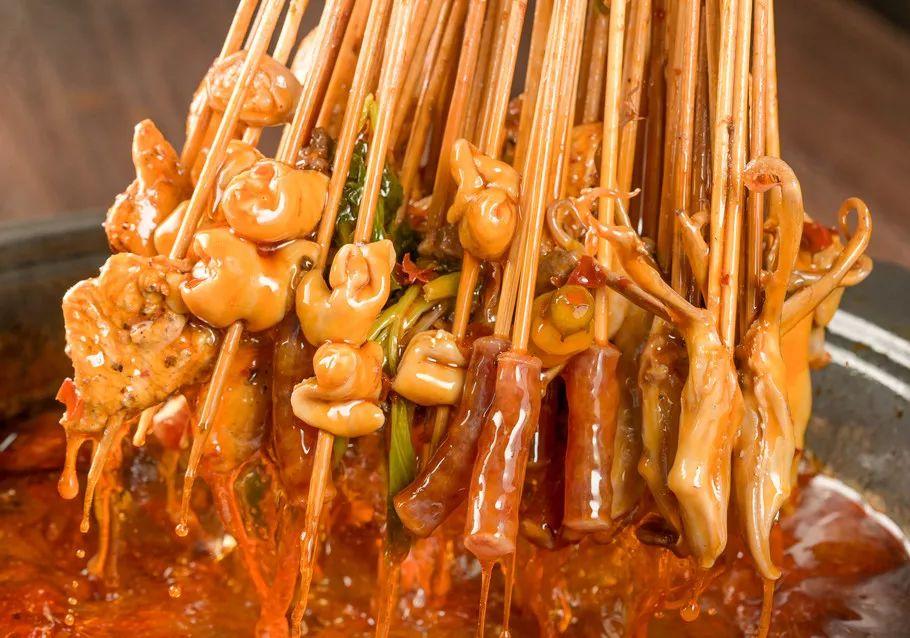 这家串串店名,令广州人菊花一紧,只能三种人来