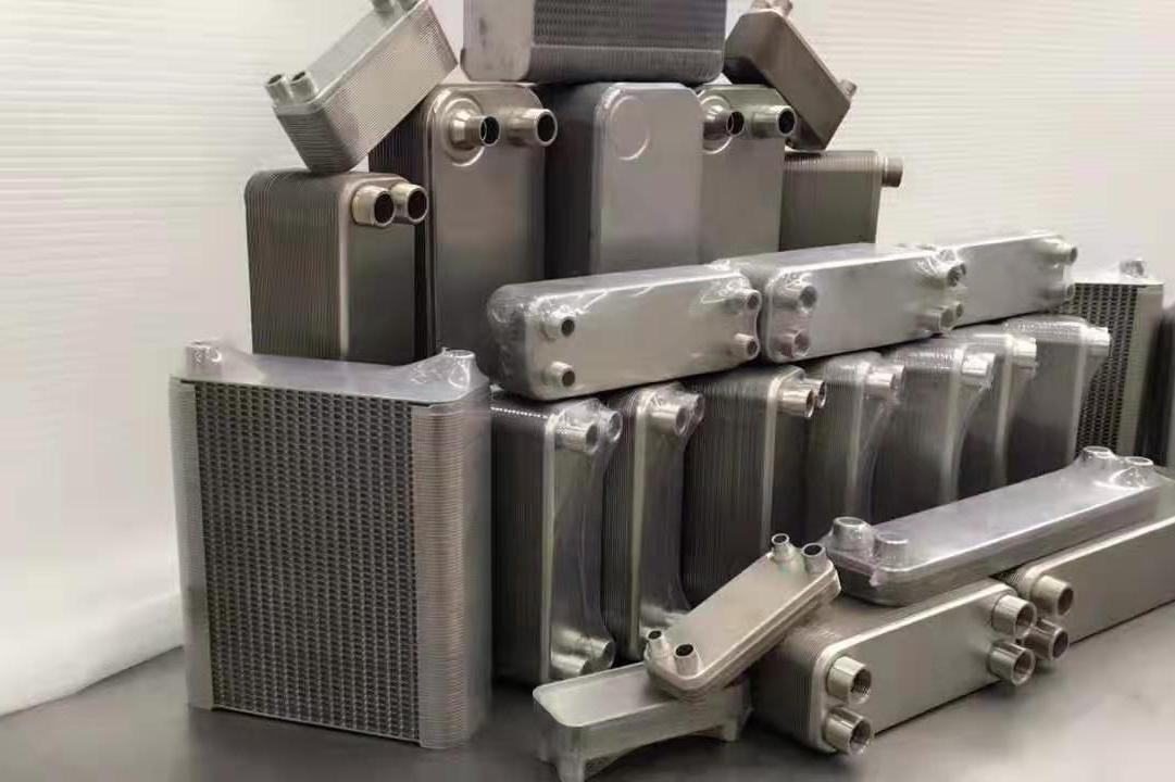 卡车柴油油箱外置式水电一体加热器油路增温器大货车油路加热水鸦环