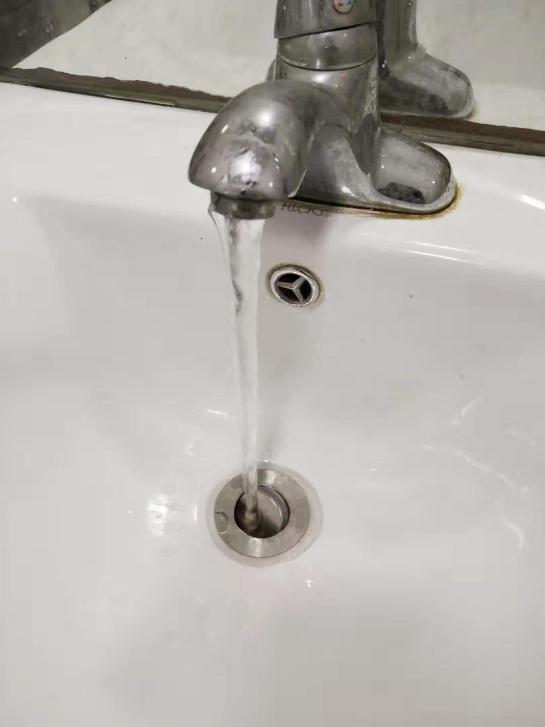 水龙头出水流速越来越慢你知道是咋回事吗