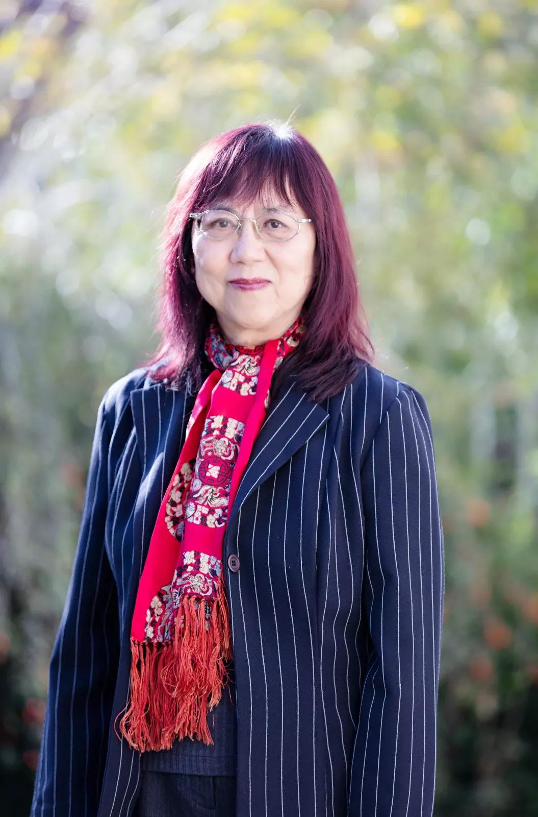 温哥华最低调的开拓者她为加中架起一座隐形的桥梁