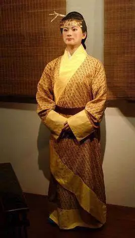 t型帛画 | 古代莫非真有通灵术?_辛追