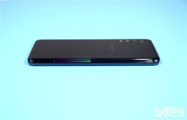 三星a90 5g版图赏_后置