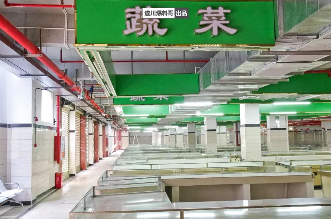 高大上,遂川龙城农贸市场即将改造完成,预计下个月投入使用!